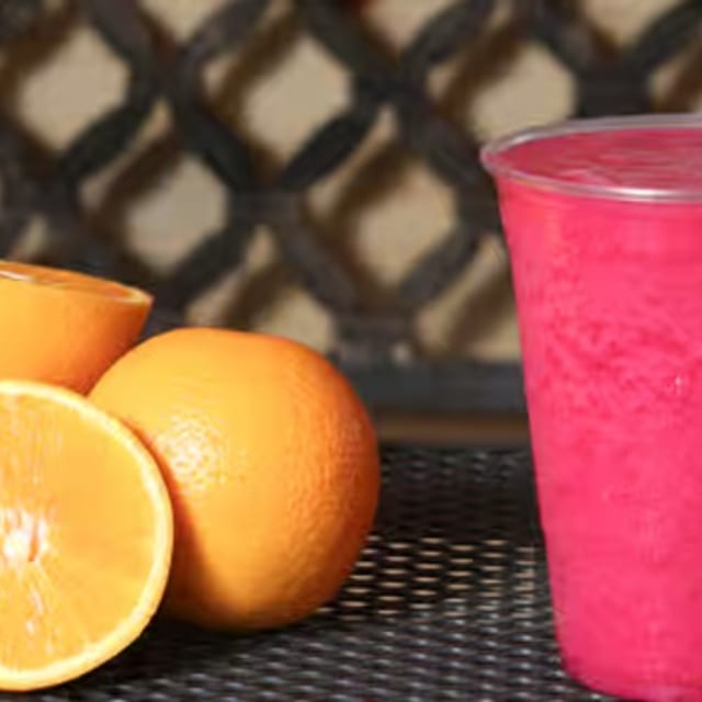 Fuzzy Dragon Smoothie (24 Oz).
